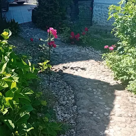 Ostanak kod kuće Art In Rose *