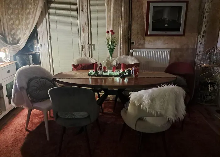 Art In Rose * ليوبليانا